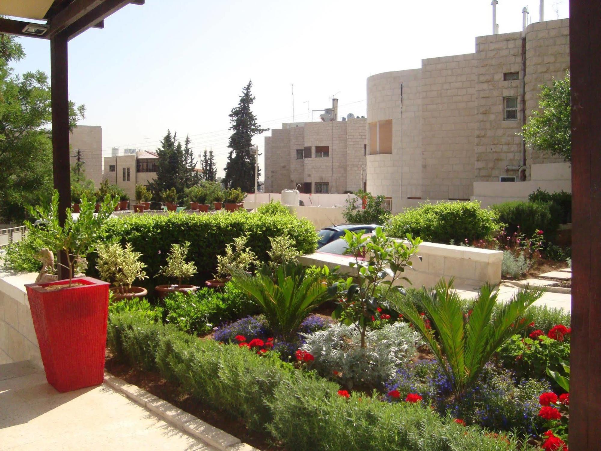 Villa Dia - Guest House Amman Dış mekan fotoğraf
